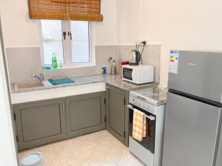 Cozy Studio with Pool, close to Grand Bay Beach & Shops - 8