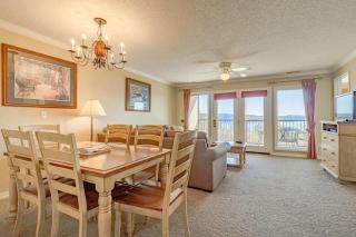 Branson Condo on Table Rock with Lake Views and Pool and WiFI near Silver Dollar City - Branson - 6