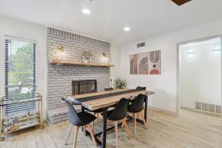 Spectacular 6BR 2,5BA Holiday Home with Pool - Dallas - 5