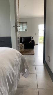 NOMPROS Guest Suite - Pretoria - 5