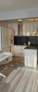 Апартамент ЛазуР - Burgas - 7