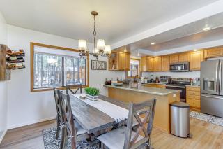Pet-Friendly Cabin with Fire Pit in Pinetop! - Indian Pine - 4