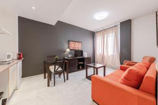 SevillaHome-Apartamento complejo piscina parking - Seville - 6