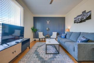 Downtown Anaconda Studio Walk to Dining and Bars! - 5