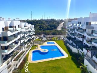 Impresionante y soleado apartamento - zona de Golf - 0