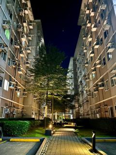 Staycation PH at Trees Residences - Manila - 8