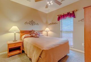Branson Condo at Stonebridge Golf Resort with Pool and Wi-Fi close to Silver Dollar City - Reeds Spring - 1
