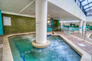 Oceanfront 1 Bedroom Suite-Stunning Views! Perfect for 4-6 guests! Landmark 1533 - Myrtle Beach - 2