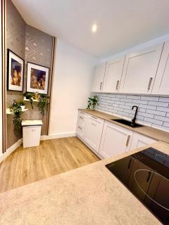 R1 - Newly renovated Private Self contained Room in Selly Oak Birmingham with bathroom shared between two rooms - Birmingham - 5