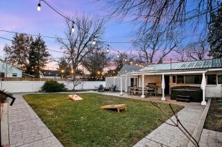 Hand House - Boise - 8