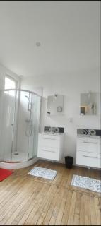 Appartement entier deux chambres - Saint-Nazaire - 4