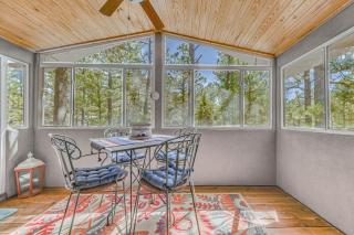 Ruidoso Mountain Cabin with Deck, 1 Mi to Hiking - Ruidoso - 9