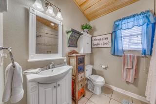 Ruidoso Mountain Cabin with Deck, 1 Mi to Hiking - Ruidoso - 1