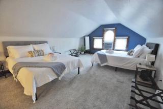 The Hyde Park Suite - 2 Beds - 8