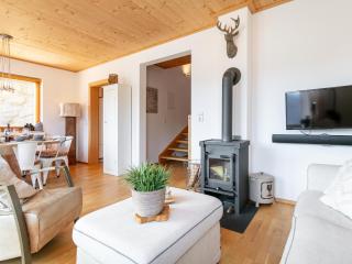 Van Dik Hout - 4