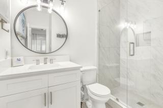 Palms of Seagrove D5, Steps to the Beach, Sleeps 4, Pool, 2 bikes and 5 mins from Seaside - Seagrove Beach - 2