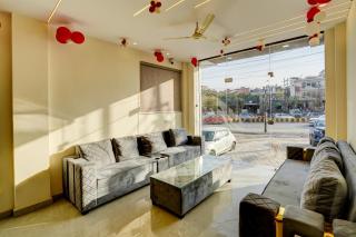Super Hotel O Red Diamond Hotel - Ghaziabad - 1