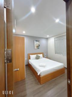 FREE Airport pick-up FLC APT Pham Hung 2Br Apartment - 7