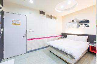 柜富賓王旅店-台北館 Giant Rich King Plaza Hotel - Taipei - 1