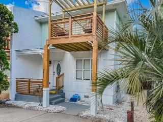 OceanView Oasis - Relax with Hot Tub, Breakfast, Fire Pit & Putting Green! - Panama City Beach - 3
