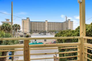 OceanView Oasis - Relax with Hot Tub, Breakfast, Fire Pit & Putting Green! - Panama City Beach - 2