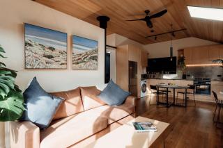 Poets corner cottage - Surf Beach - 2