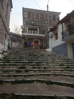 Traditional Stone House - Skoutaros - 8
