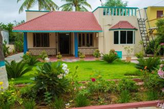 BRUNDHA HOMESTAY Villa with Garden - Tirupati - 1
