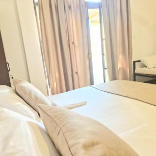 Mamma Mia Villa and Cafeteria - 5