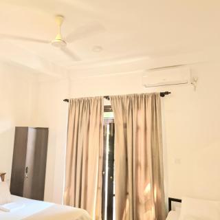 Mamma Mia Villa and Cafeteria - 6