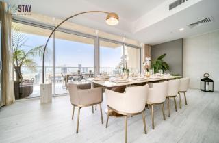 Spectacular 4BDR with Jacuzzi - 2