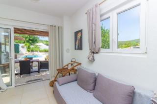 Kuća za odmor Laurus s bazenom - Kukljica - 2