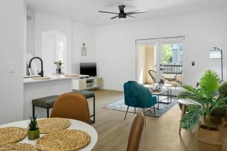 TWO CozySuites Glendale by the stadium with pool 4 & 18 - Glendale - 3
