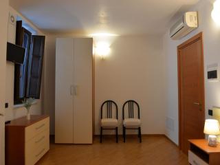 Villa in Casalini with Pool & Olive Garden - 5