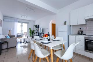 Just renovated beautiful 2 bed apartment in Paphos 5 min drive to the beach - Paphos - 5