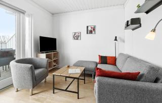 2 Bedroom Cozy Apartment In Aakirkeby - Åkirkeby - 7