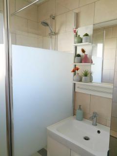 Chambre en colocation fille, proche mer, climatisation - Tolone - 5