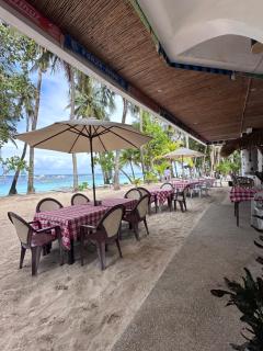 Sundown Resort & Austrian Pension House - Boracay - 0