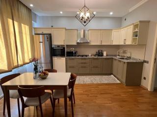 LUXUARY NEW Build One Bedroom Apartment,Northern Avenue,Centre - Yerevan - 5