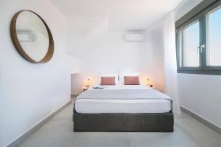 Sea Apt - Akrotiri - 2