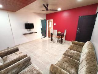 Crescent Holiday Homes - Panchgani - 2
