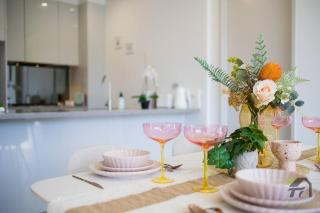 Sunshine 2 Bed home in Olympic Park - Sydney - 5