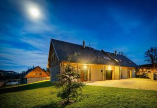 Pihel Apartments - Nový Bor - 4
