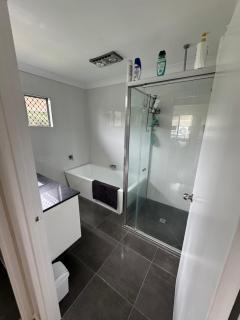 Spacious Home with Large Entertainment Area - 5