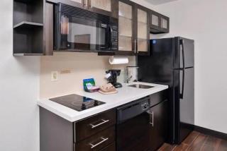 Candlewood Suites Beaumont by IHG - Beaumont - 8