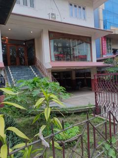 Hotel Orchid - Guwahati - 9
