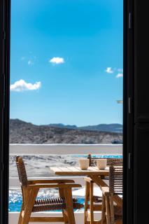 Anemosyrma - Agia Irini Milos - 7