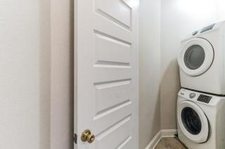 Charming 2 Story Retreat home - Dickinson - 0