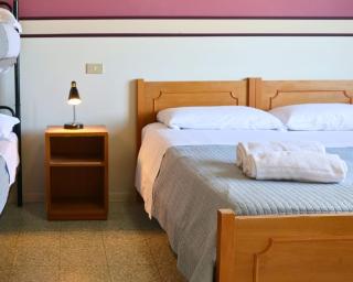 Ostello e Camere Private Prima Luce Foresteria - Giulianova - 1