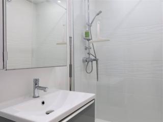 Bel appartement rénové face au port avec loggia et garage privé à Perros-Guirec - FR-1-368-283 - Perros-Guirec - 6
